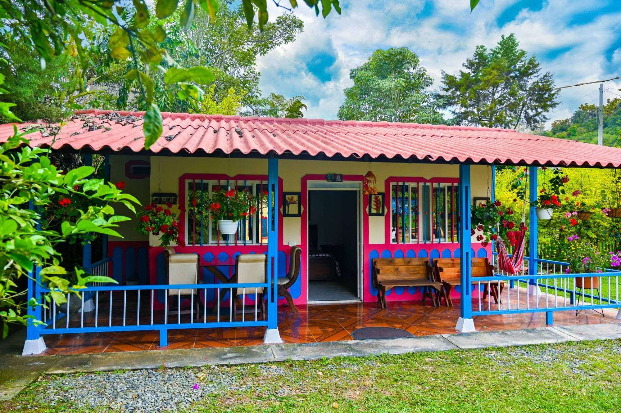 EcoHotel Colibrí Luna Park Kültér fotó