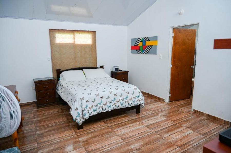 EcoHotel Colibrí Luna Park Kültér fotó