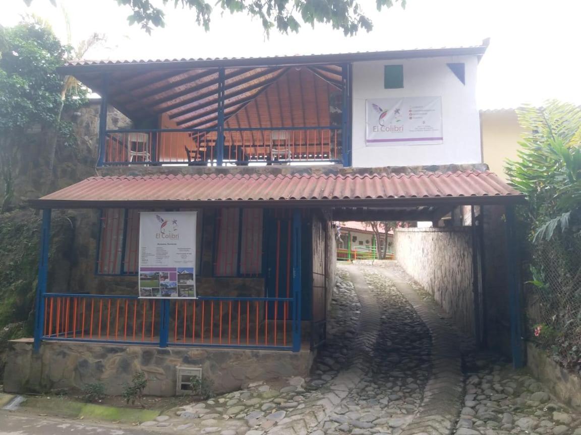 EcoHotel Colibrí Luna Park Kültér fotó